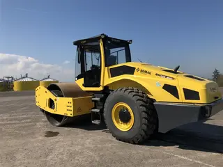 BOMAG BW 219 BVC-5 — Walzenzüge — vorführgerät kaufen | 123Machinery