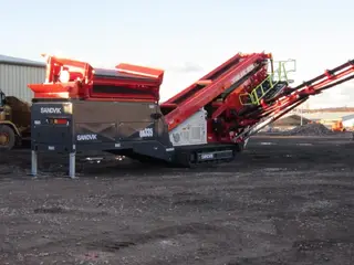 Sandvik QA335 — Siebanlagen — gebraucht kaufen | 123Machinery
