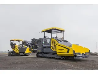 BOMAG BMF 2500S — Asphaltfertiger — neu kaufen | 123Machinery