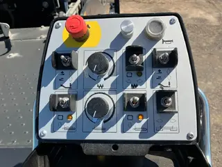 BOMAG BF 800 C S600 — Foto 4