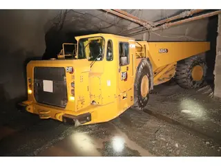 Cat AD45 — Foto 5