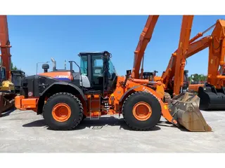 Hitachi ZW250-6 — Foto 3
