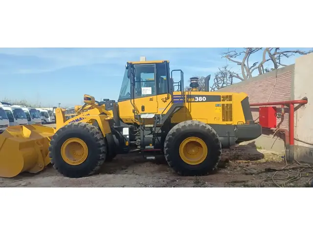 Komatsu WA380-6 — Radlader — neu kaufen | 123Machinery