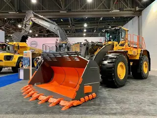 Volvo L350H2 — Foto 5