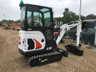Bobcat E19 — Foto 2