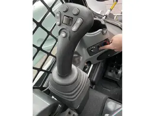 Bobcat T590 — Foto 9