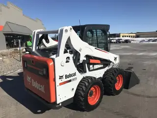 Bobcat S590 — Foto 2