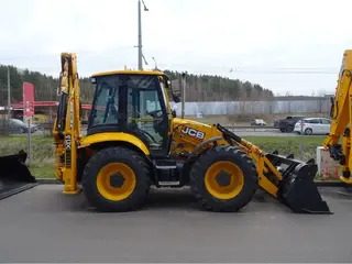 JCB 4CX Sitemaster PRO — Baggerlader — neu kaufen | 123Machinery