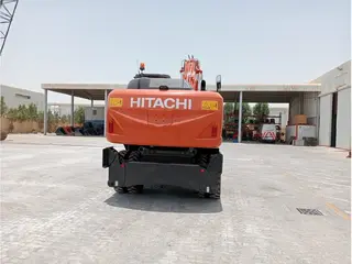 Hitachi ZX210W-5A — Foto 9