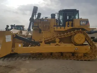 Cat D10 T2 — Planierraupen — neu kaufen | 123Machinery