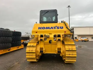 Komatsu D 375 A-6R — Foto 2