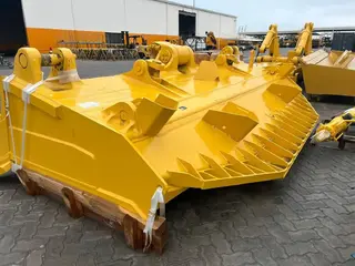 Komatsu D 375 A-6R — Foto 8
