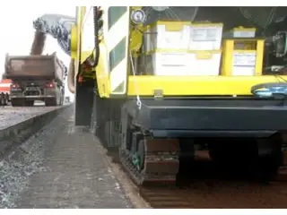 BOMAG BM 2200-75 — Foto 4