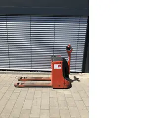 Linde T16 — Elektrohubwagen — gebraucht kaufen | 123Machinery