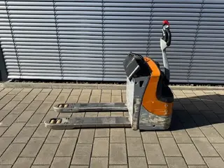 Still EXU 16 — Elektrohubwagen — gebraucht kaufen | 123Machinery