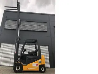 Jungheinrich EFG 425K — Foto 3