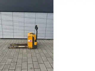 Jungheinrich EJE 116 Batterie aus 2020 — Elektrohubwagen — gebraucht kaufen | 123Machinery