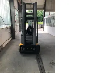 Jungheinrich EFG220 GE115-400ZT Waage — Foto 3
