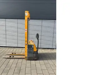 Jungheinrich EJC 112 — Hochhubwagen — gebraucht kaufen | 123Machinery