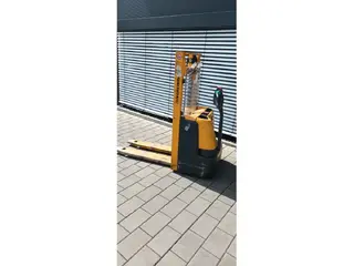 Jungheinrich EJC110 — Hochhubwagen — gebraucht kaufen | 123Machinery