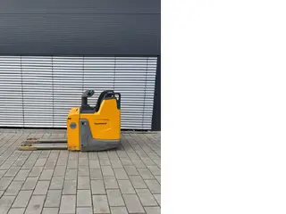 Jungheinrich ERE 120 FP Baujahr 2021 Lithium — Elektrohubwagen — gebraucht kaufen | 123Machinery