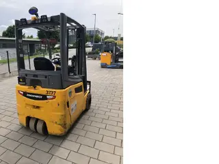 Jungheinrich EFG 216 k — Foto 4