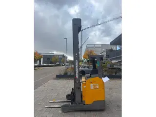 Jungheinrich ETV 216 992DZ — Schubmaststapler — gebraucht kaufen | 123Machinery