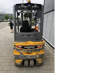 Jungheinrich EFG 220 — Foto 7
