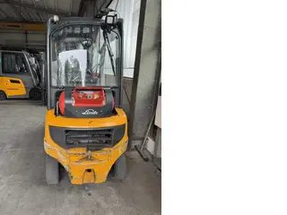Linde H 18 T-01  391 Triplex Zinkenverstellgerät — Foto 3