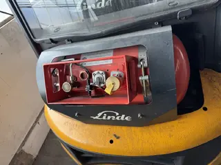 Linde H 18 T-01  391 Triplex Zinkenverstellgerät — Foto 9