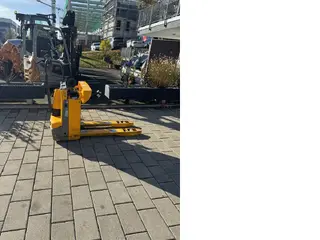 Jungheinrich EFG EJE 114 Li-Ion BJ:2020 — Elektrohubwagen — gebraucht kaufen | 123Machinery