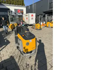 Jungheinrich EFG EZS130 Li-Ion — Foto 5