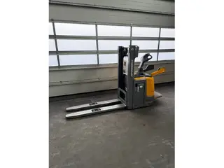 Jungheinrich EFG ERC 214 KP Lithium — Hochhubwagen — gebraucht kaufen | 123Machinery