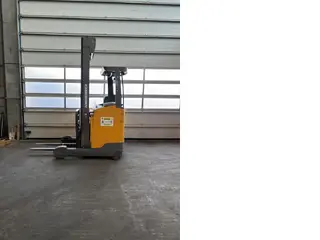 Jungheinrich EFG ETV 214 — Schubmaststapler — gebraucht kaufen | 123Machinery