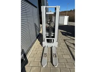 Still EFG EXV14I Initalhub Triplex — Foto 6