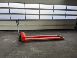 Schefer EFG J1101045PTP25020 (2500 mm Gabeln) — Handhubwagen — gebraucht kaufen | 123Machinery