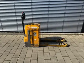 Jungheinrich EFG EJE 220 — Foto 3