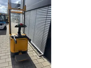 Jungheinrich EFG ERC 214 — Foto 4
