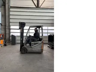 Still RX20-14C Triplex Drive-In — Foto 2