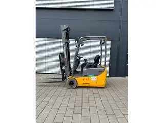 Jungheinrich EFG EFG 115 SP GE 115-600 DZ — Elektrostapler — gebraucht kaufen | 123Machinery