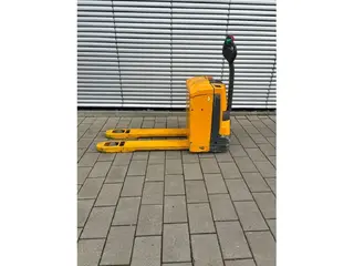 Jungheinrich EFG EJE 116 (Batterie aus 2021) — Elektrohubwagen — gebraucht kaufen | 123Machinery