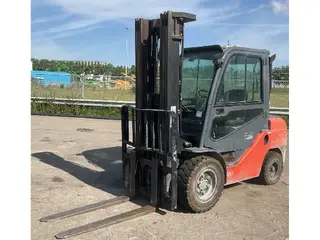 Toyota EFG 02-8FDJ35 Dieselstapler — Dieselstapler — gebraucht kaufen | 123Machinery