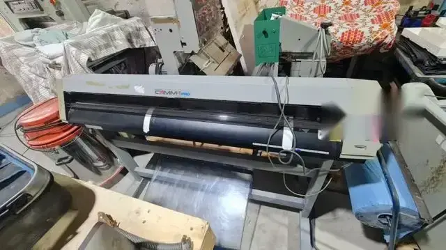 Roland CAMM-1 Pro Schneideplotter — Druckweiterverarbeitungsmaschinen — gebraucht kaufen | 123Machinery