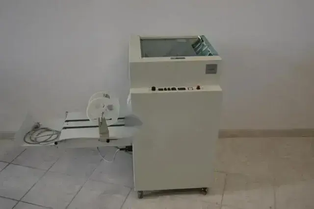 Nagel Foldnak 8 Falzmaschinen — Sammelhefter — gebraucht kaufen | 123Machinery
