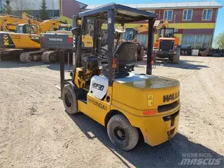 Hyundai R260 HDF30 — Foto 2