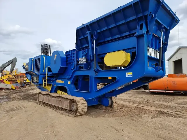 Fintec 1107 C12+ — Backenbrecher — gebraucht kaufen | 123Machinery