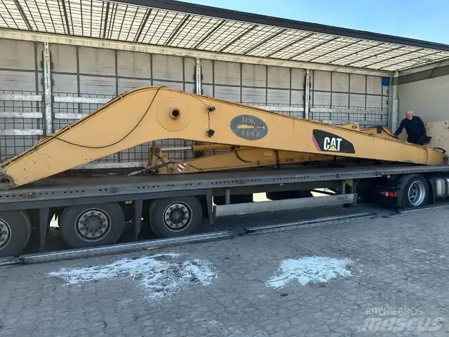 Cat DX 140 LCR-5 330 Long Reach — Longfront-Ausleger — gebraucht kaufen | 123Machinery