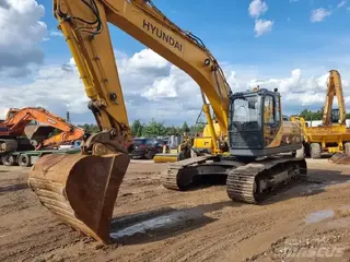 LiuGong CLG922 (922LC) — Kettenbagger — gebraucht kaufen | 123Machinery