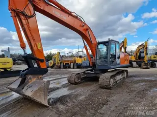 Hitachi ZAXIS 210LC — Foto 5