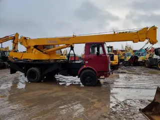 MAZ 5337 truck-mounted crane — Foto 8